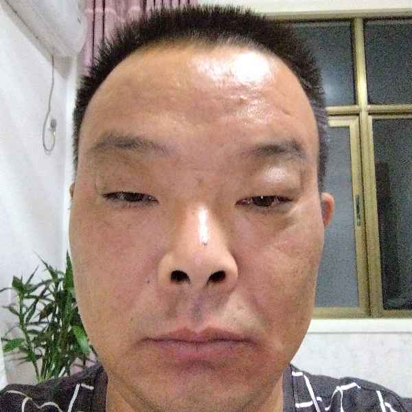 江苏46岁单身帅哥真诚找对象-海口相亲网