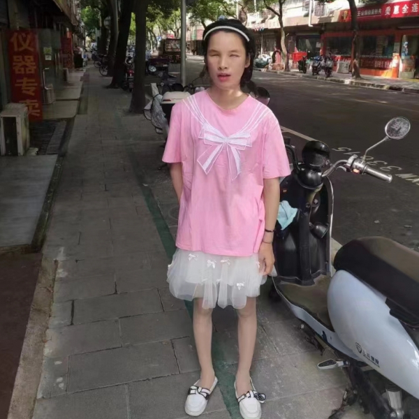 上海26岁单身美女真诚找对象-海口相亲网