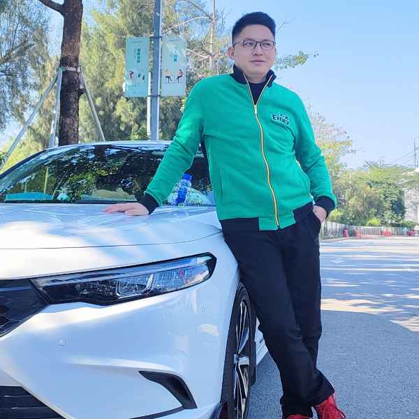 湖北30岁单身帅哥真诚找对象-海口征婚相亲网