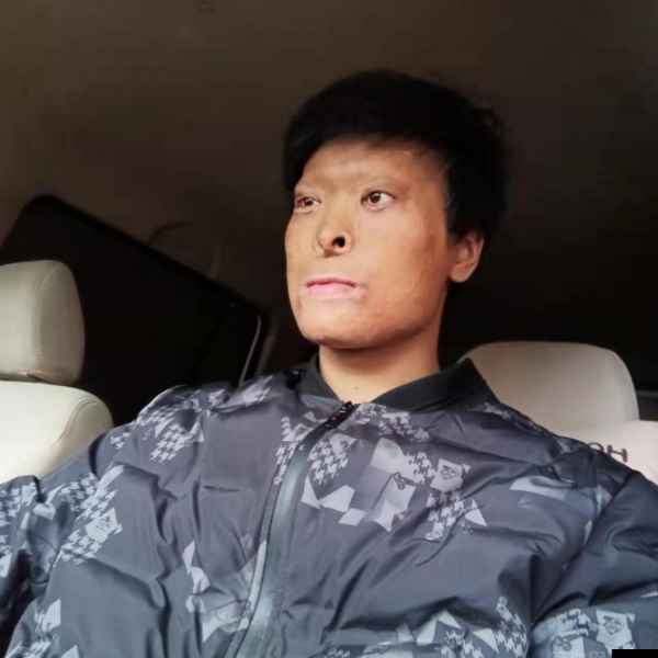河南33岁单身帅哥真诚找对象-海口征婚相亲网