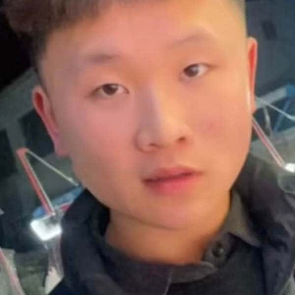 河南21岁单身帅哥真诚找对象-海口征婚相亲网