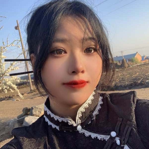 黑龙江21岁单身美女真诚找对象-海口征婚相亲网