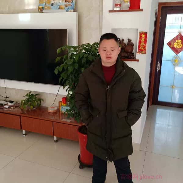 江苏28岁单身帅哥真诚找对象-海口征婚相亲网