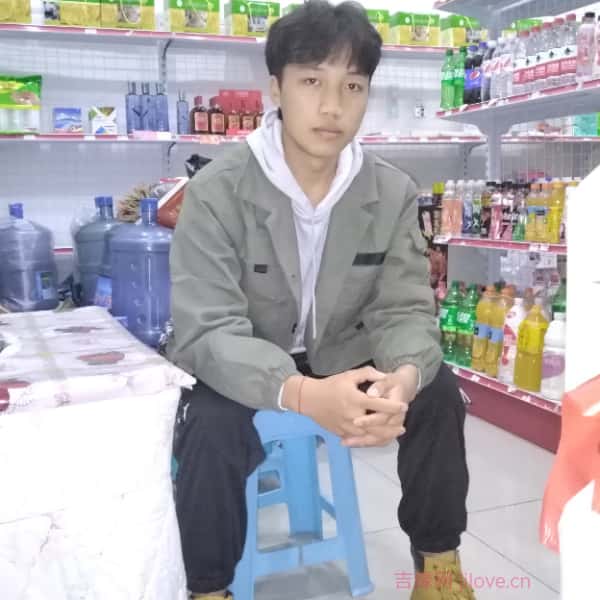 贵州22岁单身帅哥真诚找对象-海口征婚相亲网