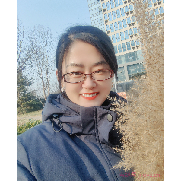 江苏42岁单身美女真诚找对象-海口征婚相亲网