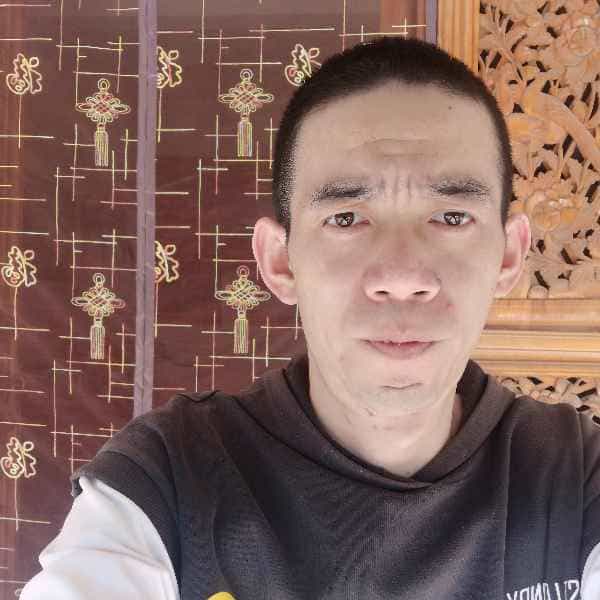 37岁岁云南单身帅哥 - 海口吉缘网