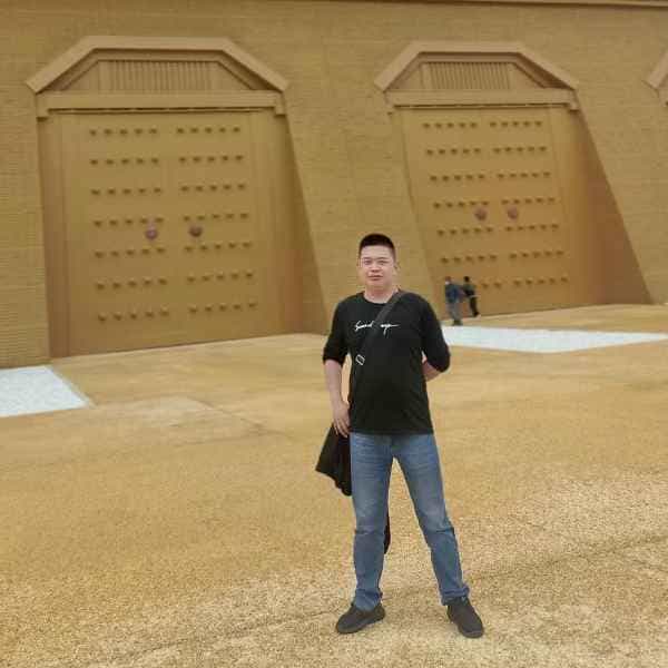 35岁岁甘肃单身帅哥 - 海口吉缘网