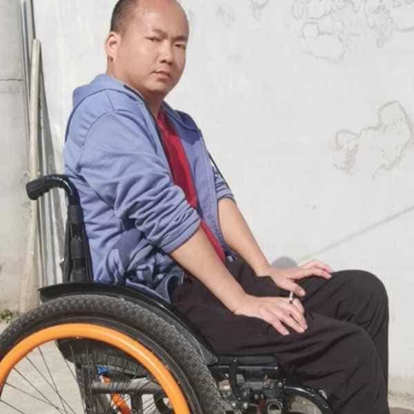 37岁岁陕西单身帅哥 - 海口吉缘网