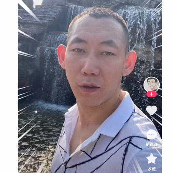 33岁岁内蒙古单身帅哥 - 海口吉缘网