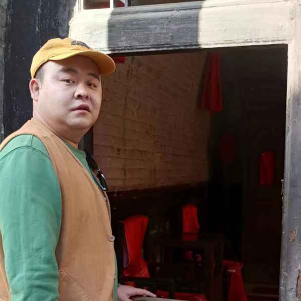35岁岁陕西单身帅哥 - 海口吉缘网