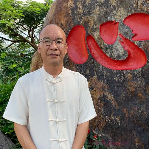 60岁岁广东单身帅哥 - 海口吉缘网