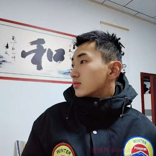 24岁岁新疆单身帅哥 - 海口吉缘网