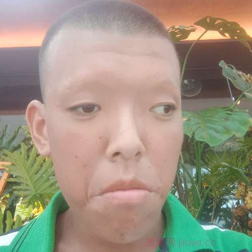 18岁岁福建单身帅哥 - 海口吉缘网